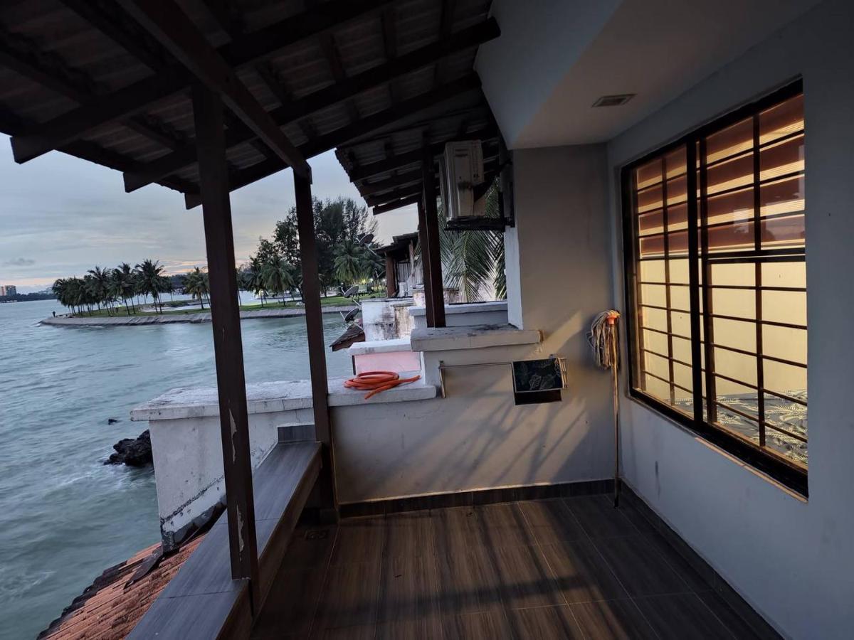 Seaview Holiday Home Porto Dickson Exterior foto